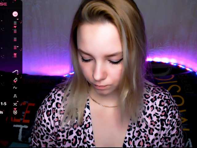 ORNELLAMUTTY's BongaCams show and profile