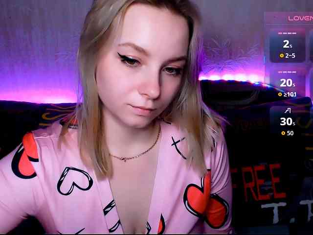 ORNELLAMUTTY Live Webcam on BongaCams