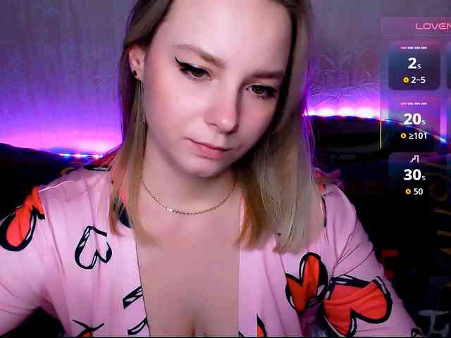 ORNELLAMUTTY Live Webcam on BongaCams