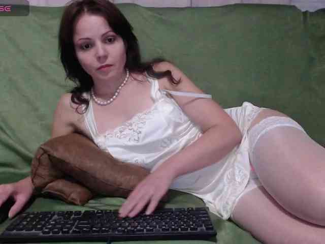 Nourbese bongacams