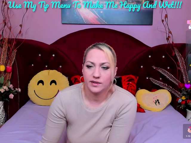 Sensualass77's BongaCams show and profile