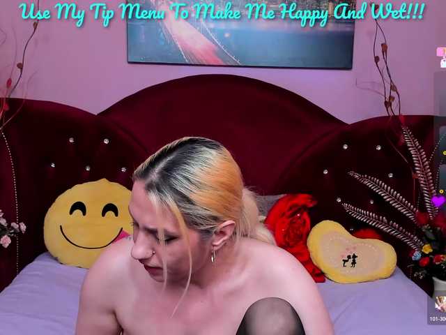 Sensualass77's BongaCams show and profile