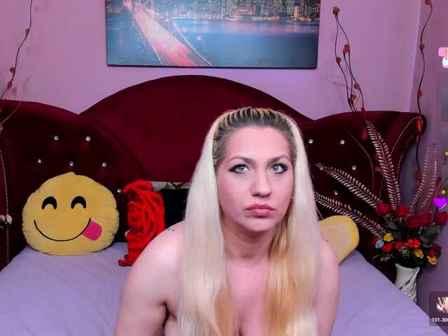 Sensualass77's BongaCams show and profile