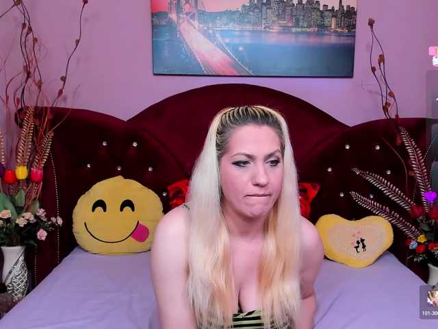 Sensualass77's BongaCams show and profile