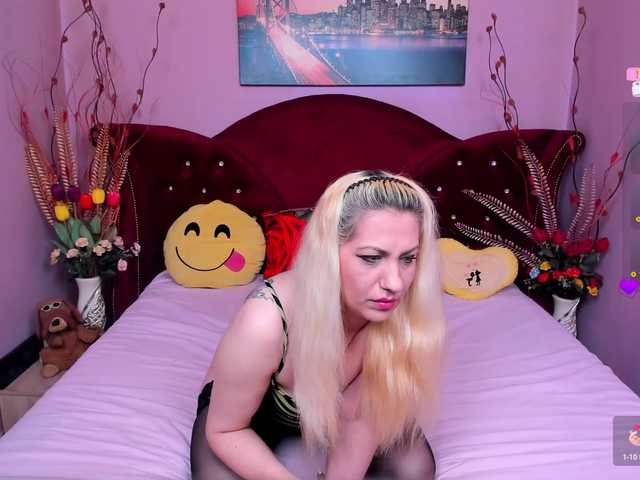 Sensualass77's BongaCams show and profile