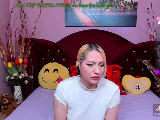 Sensualass77's BongaCams show and profile