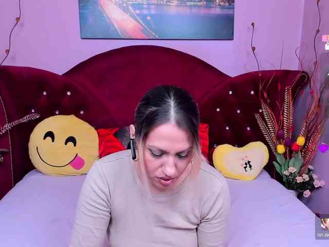 Sensualass77 webcam