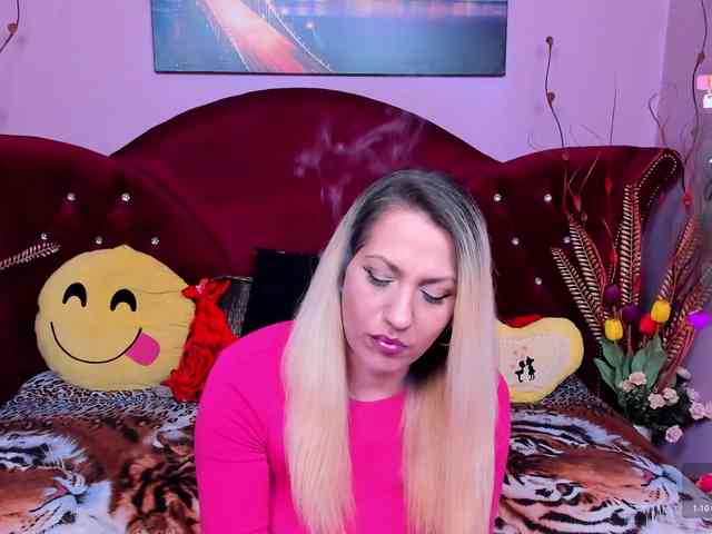 Sensualass77 webcam