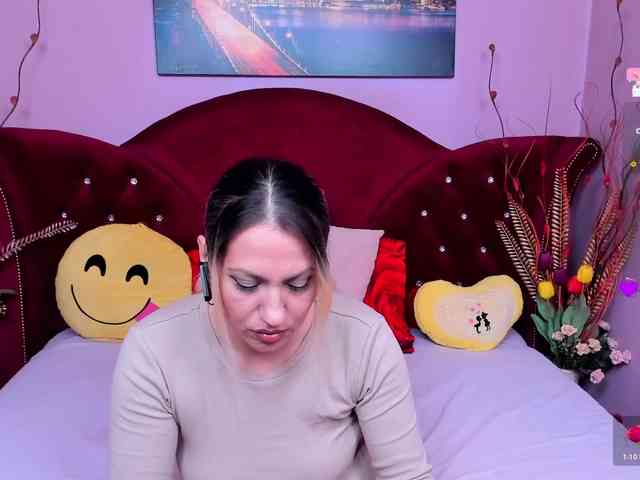 Sensualass77 webcam