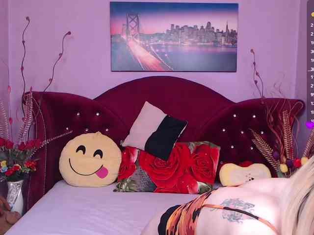 Sensualass77 webcam