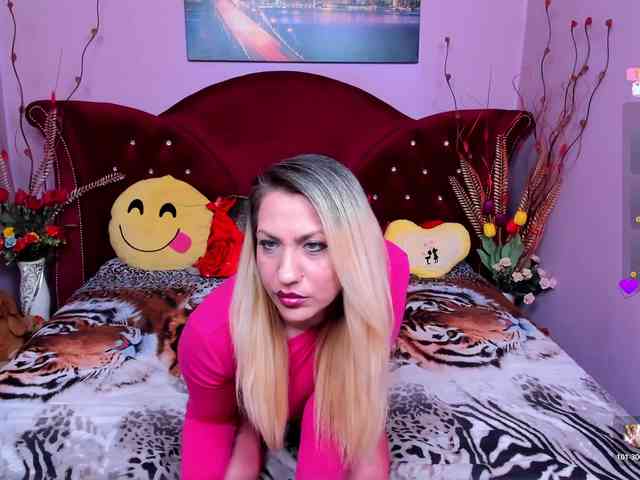Sensualass77 webcam