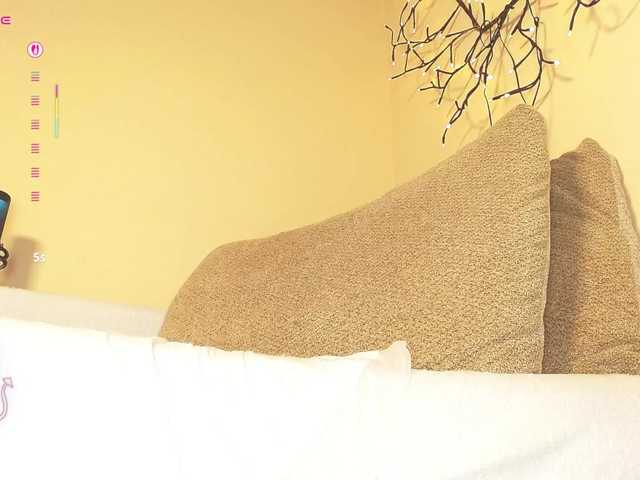 furbaFox's BongaCams show and profile