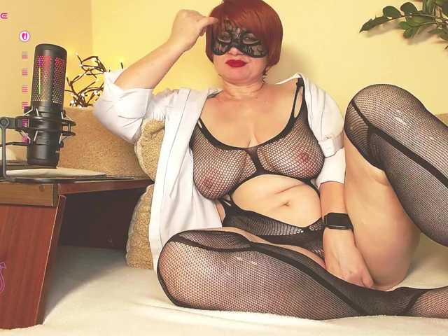 furbaFox's BongaCams show and profile