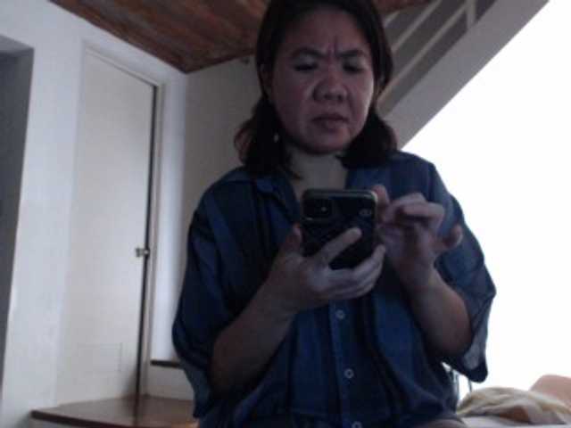 pussylips08's BongaCams show and profile