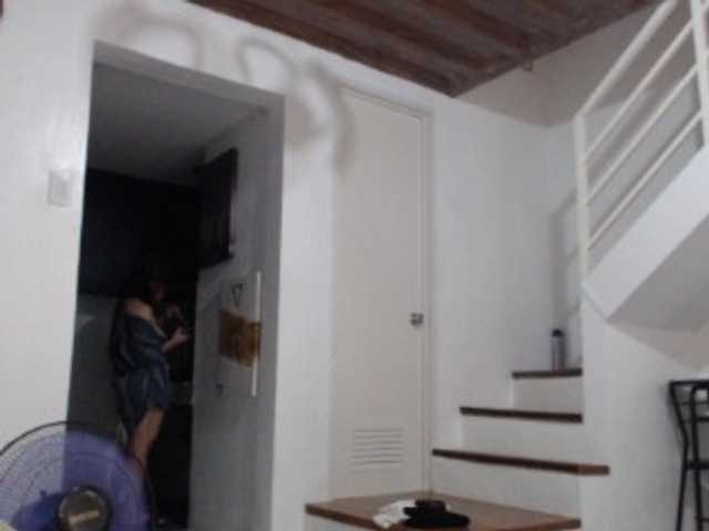 pussylips08's BongaCams show and profile