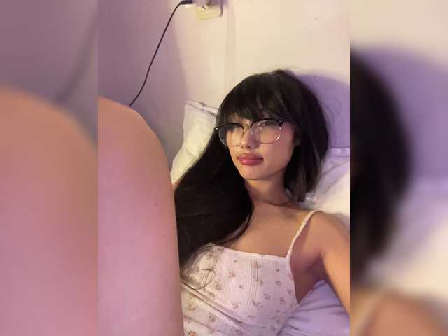 InJiOcean99's BongaCams show and profile