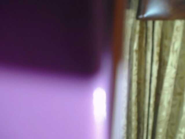 ComeFuckMe18's BongaCams show and profile