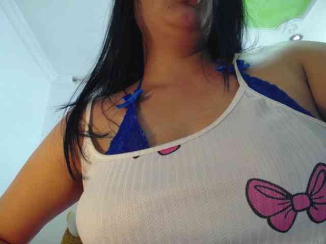 ComeFuckMe18 ComeFuckMe18