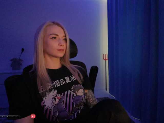 BlackMonro's BongaCams show and profile