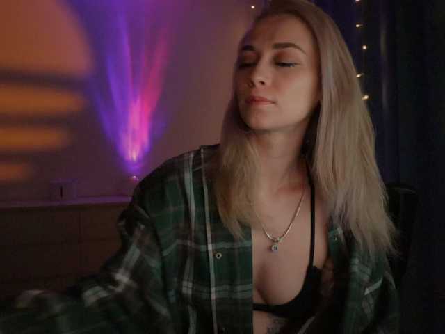 blackmonro live sex show