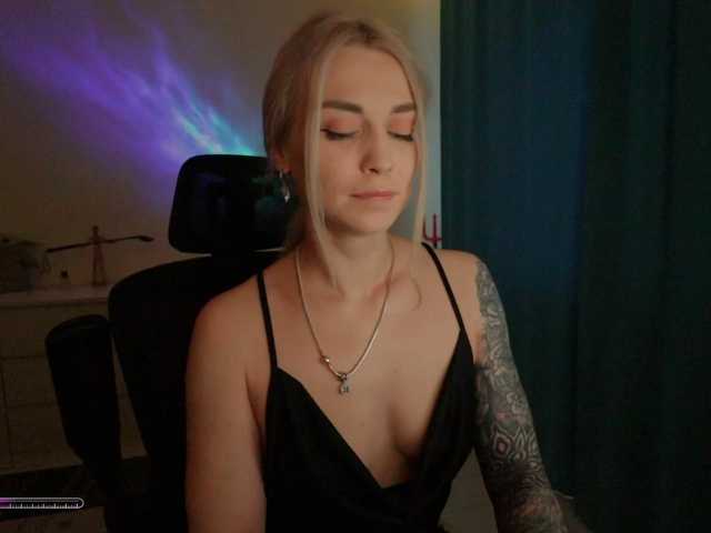 blackmonro cam belle