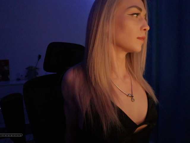 blackmonro cam belle