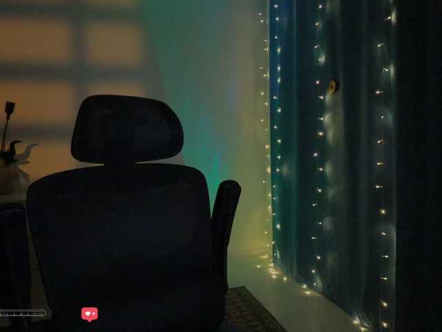 BlackMonro's BongaCams show and profile