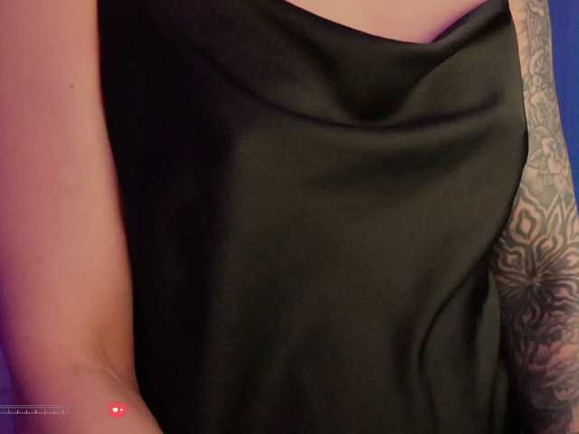 BlackMonro's BongaCams show and profile