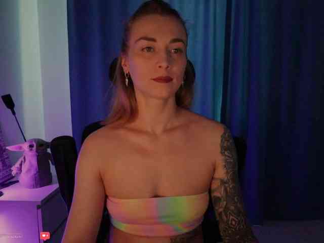 DigitalAlexa webcam