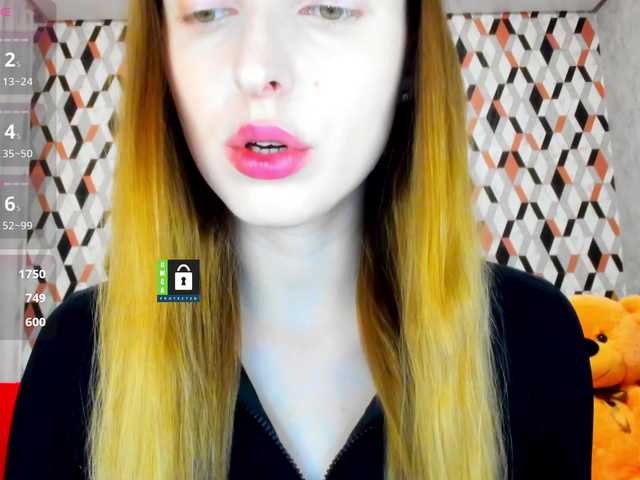 MissFentasy1's BongaCams show and profile