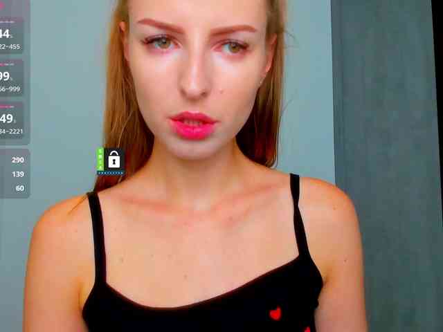 PinkPanterka webcam