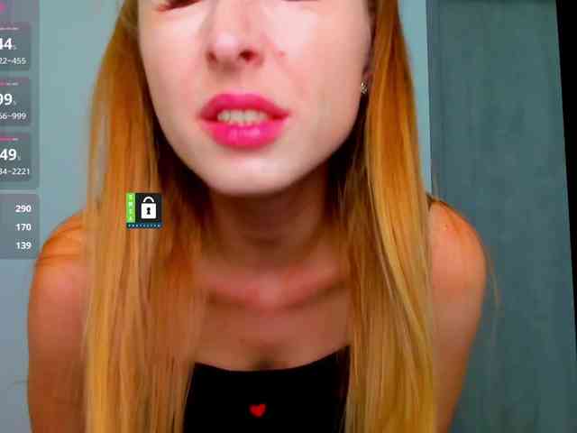 PinkPanterka webcam