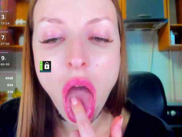 MissFentasy1 Live Webcam on BongaCams