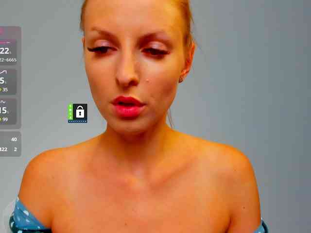PinkPanterka webcam