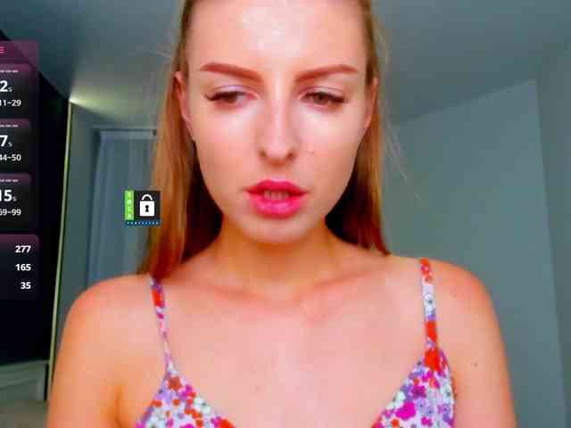 PinkPanterka webcam