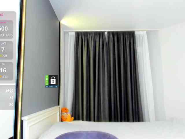 PinkPanterka webcam