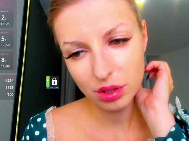 PinkPanterka webcam