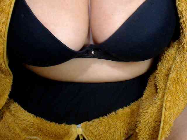 TrishaX webcam