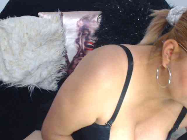 TrishaX webcam