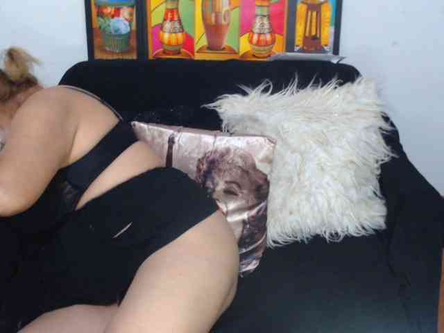TrishaX webcam