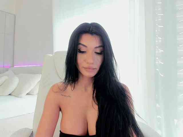 Miss__Diamond webcam