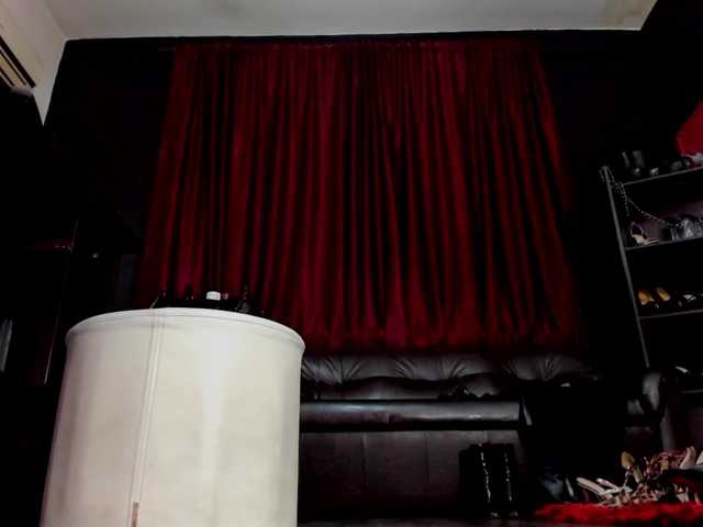 puffyllove's BongaCams show and profile