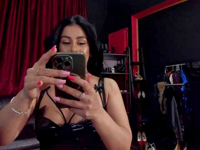 MissPuffyllove webcam