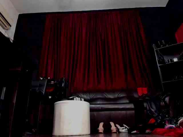 MissPuffyllove webcam