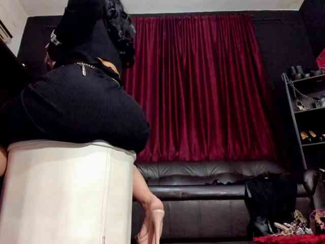 MissPuffyllove webcam