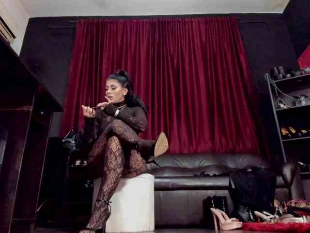 MissPuffyllove webcam