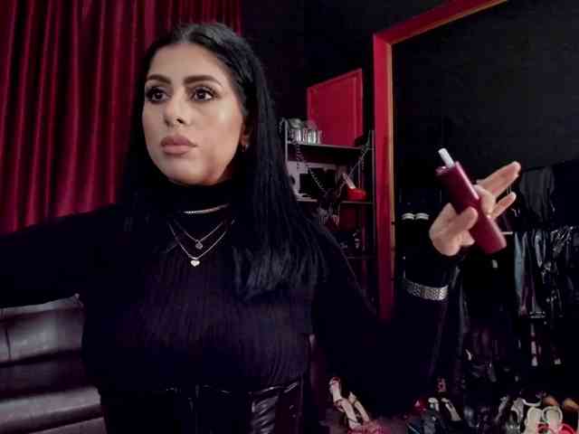 MissPuffyllove webcam