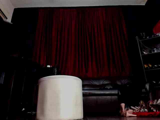 MissPuffyllove webcam