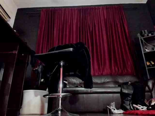 MissPuffyllove webcam