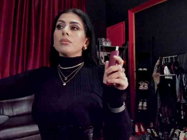 MissPuffyllove webcam